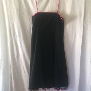 DRESSBARN    VINTAGE  BLACK DRESS  SIZE 10